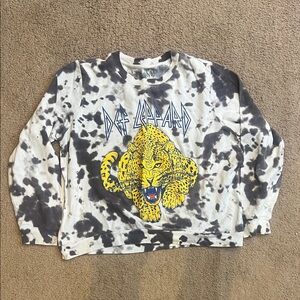 Graphic Tie-Dye Sweatshirt - Black and White